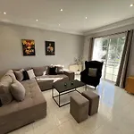 Aura Apartment