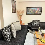 George'S & Amalia'S Appartments 2