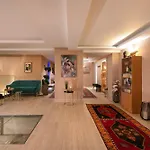 Acandia Hotel