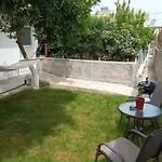 The Garden House In Paradisi