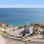 Aquamarine Luxury Suites