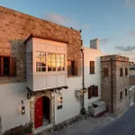 Kokkini Porta Rossa