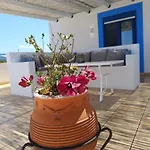 Nautilus Beach House