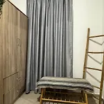 Alleyhouse 83