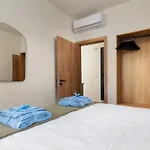 Elixir Vacation Houses