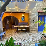 Mayelia Cozy House In The Medieval Town