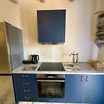 George Suites Stegna