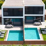 Momentum Villas