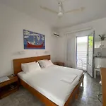 Florida Hotel & Apartments - Adults Only