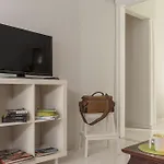 H14 Rooms & Apartments Adults Only