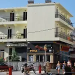 H14 Rooms & Apartments Adults Only