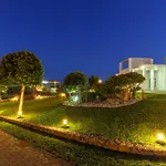 Belvedere Beachfront Villa