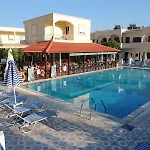 Chrysanthi Hotel Studio & Apartments