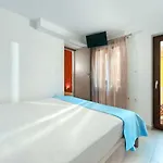 Sun Islands Suites