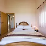 Ioanna Villa
