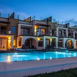 Ixian All Suites - Adults Only
