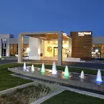 Port Royal Villas & Spa