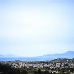 Unique Villa La Vie Est Belle