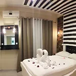 Jz Boutique Apartments