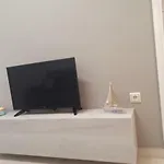 Vivian'S City Center Apartment