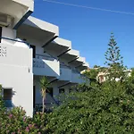 Elenis Apartments