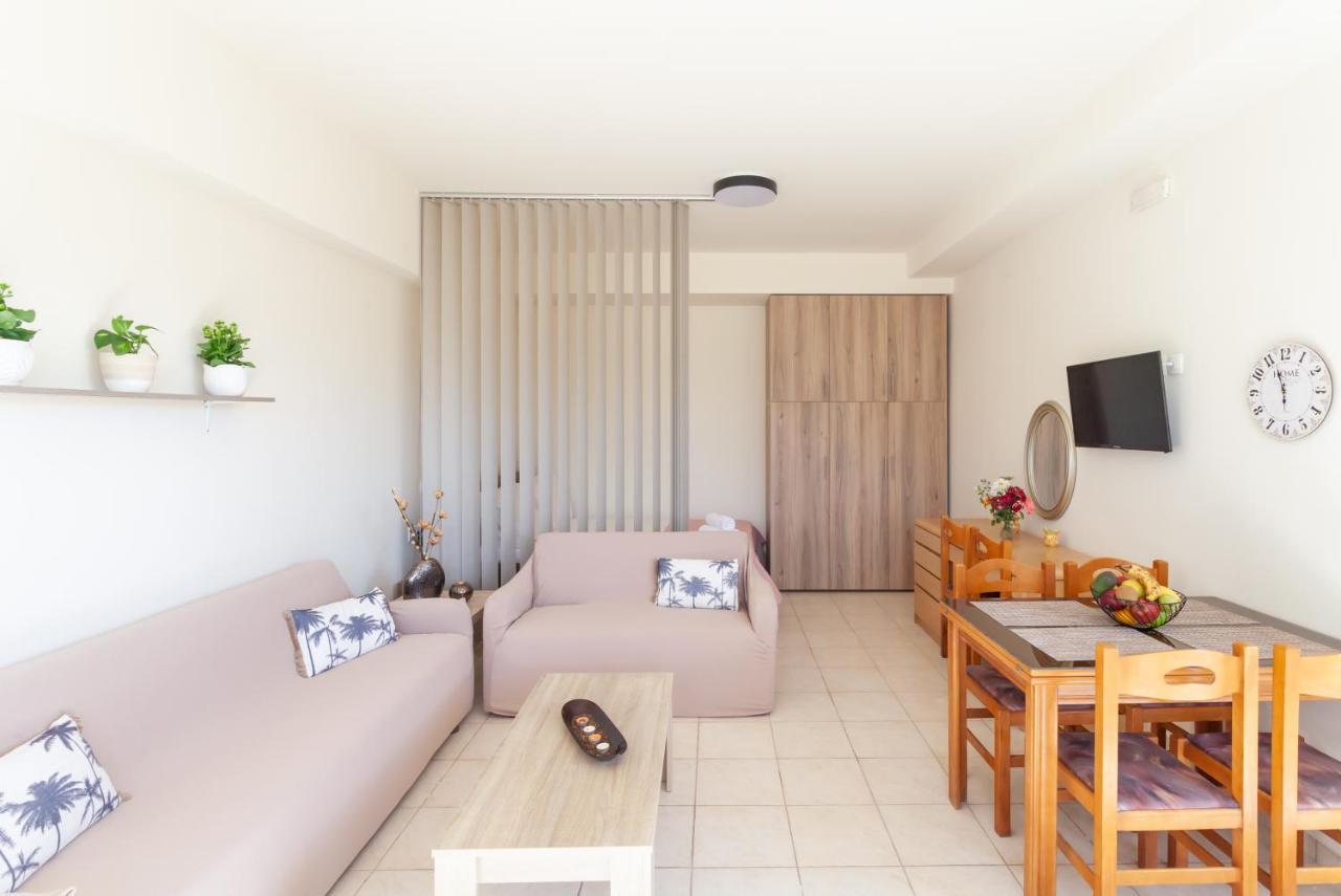 Artemis Fani Apartment *