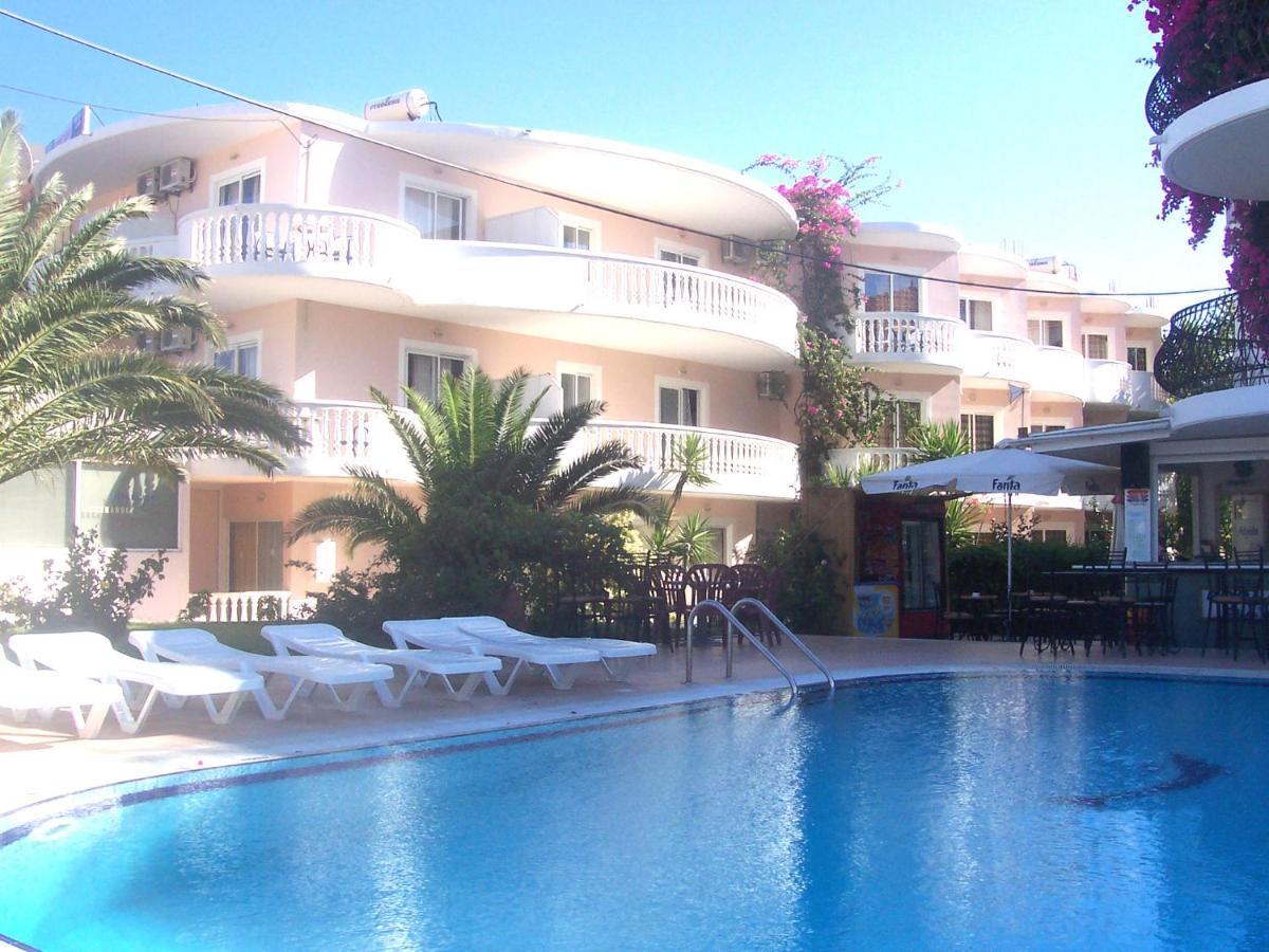 White Palace Pavlos Apartment1 Apartment Faliraki