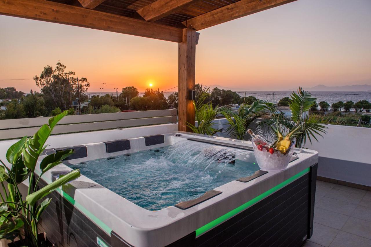 Apartmán Odyssea View & Hot Jacuzzi Front
