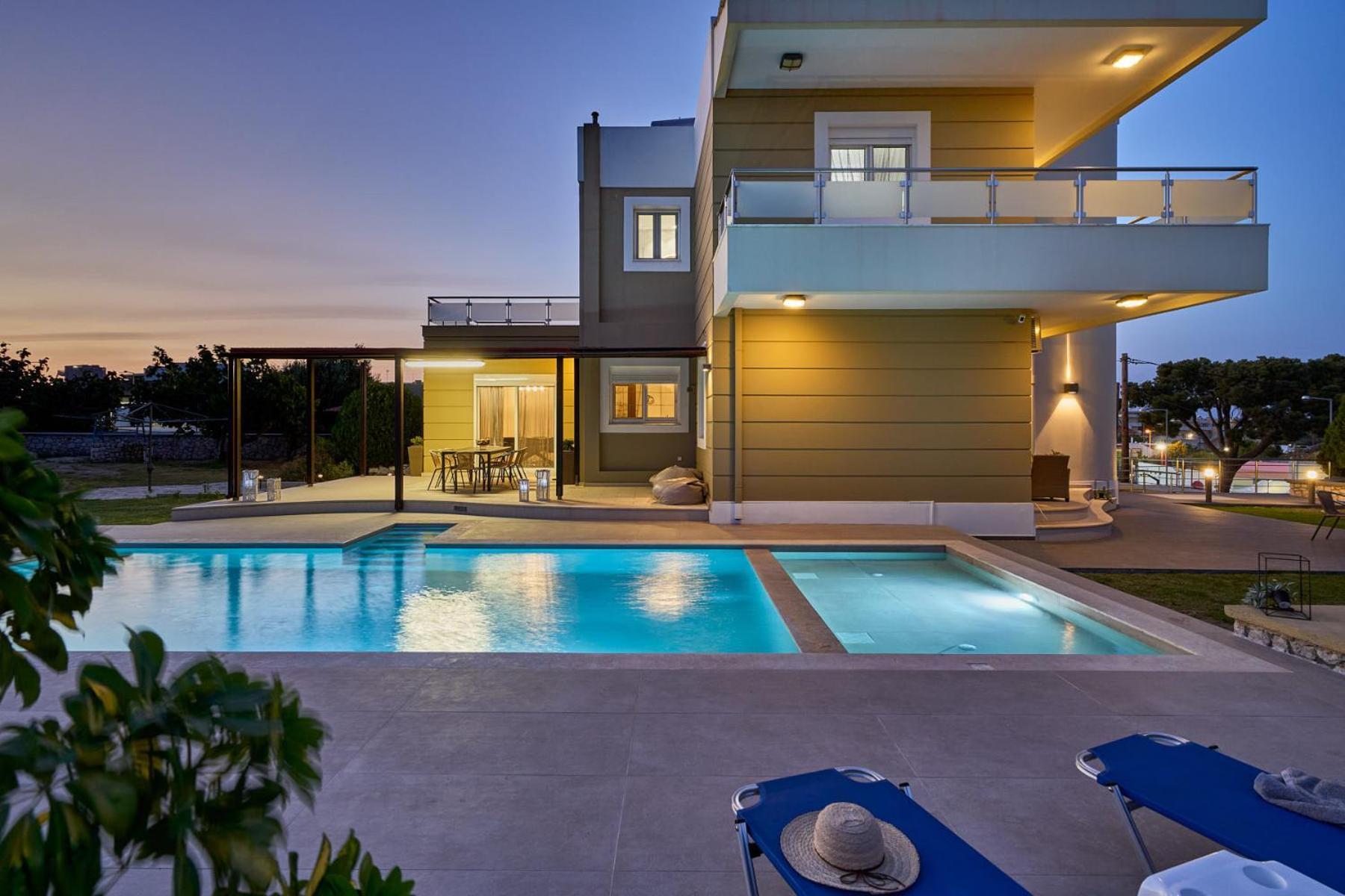 Gia's Luxury Villa
