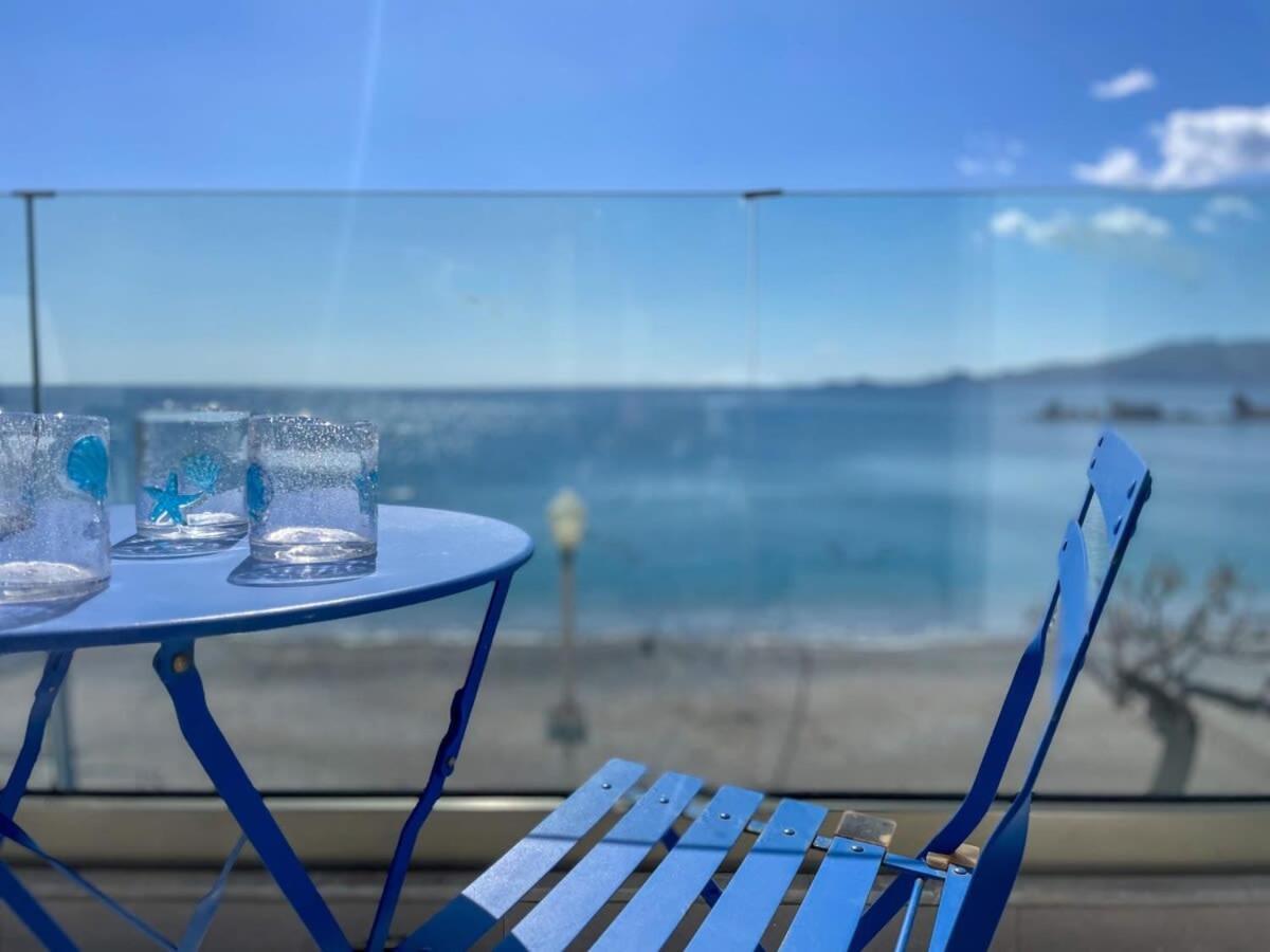 Sea Breeze Modern With A Refreshing Balcony View Appartamento *