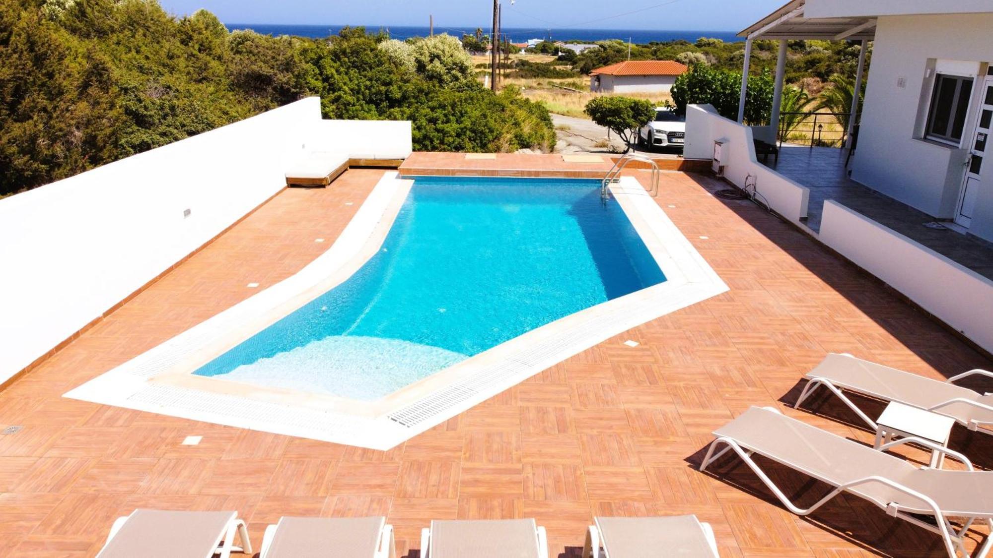 Villa Stamos Plimmiri