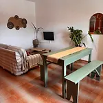 Cozy Studio Apartment