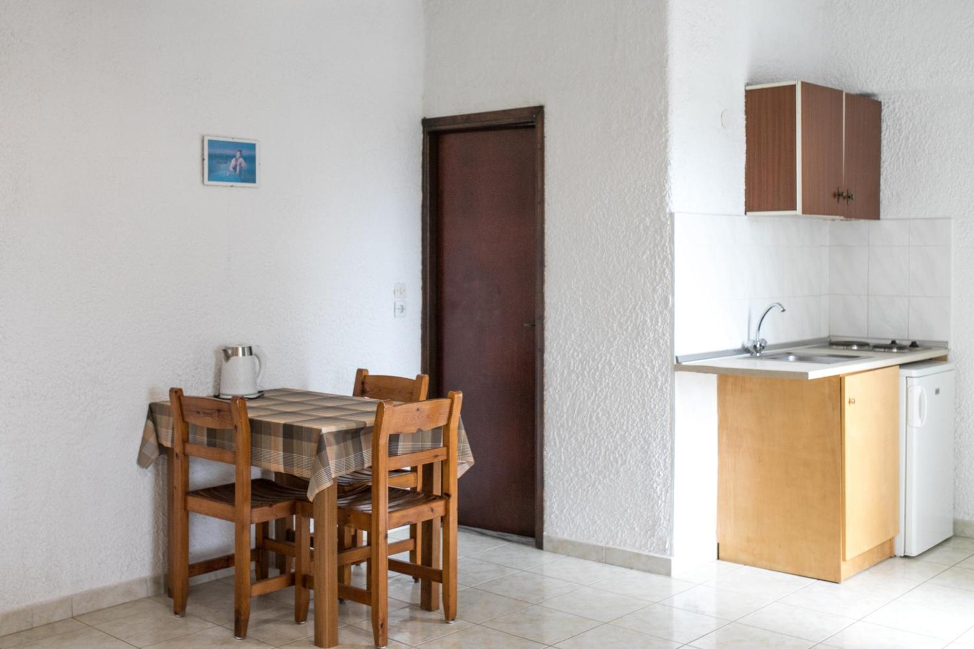 Haniotis Aparthotel *