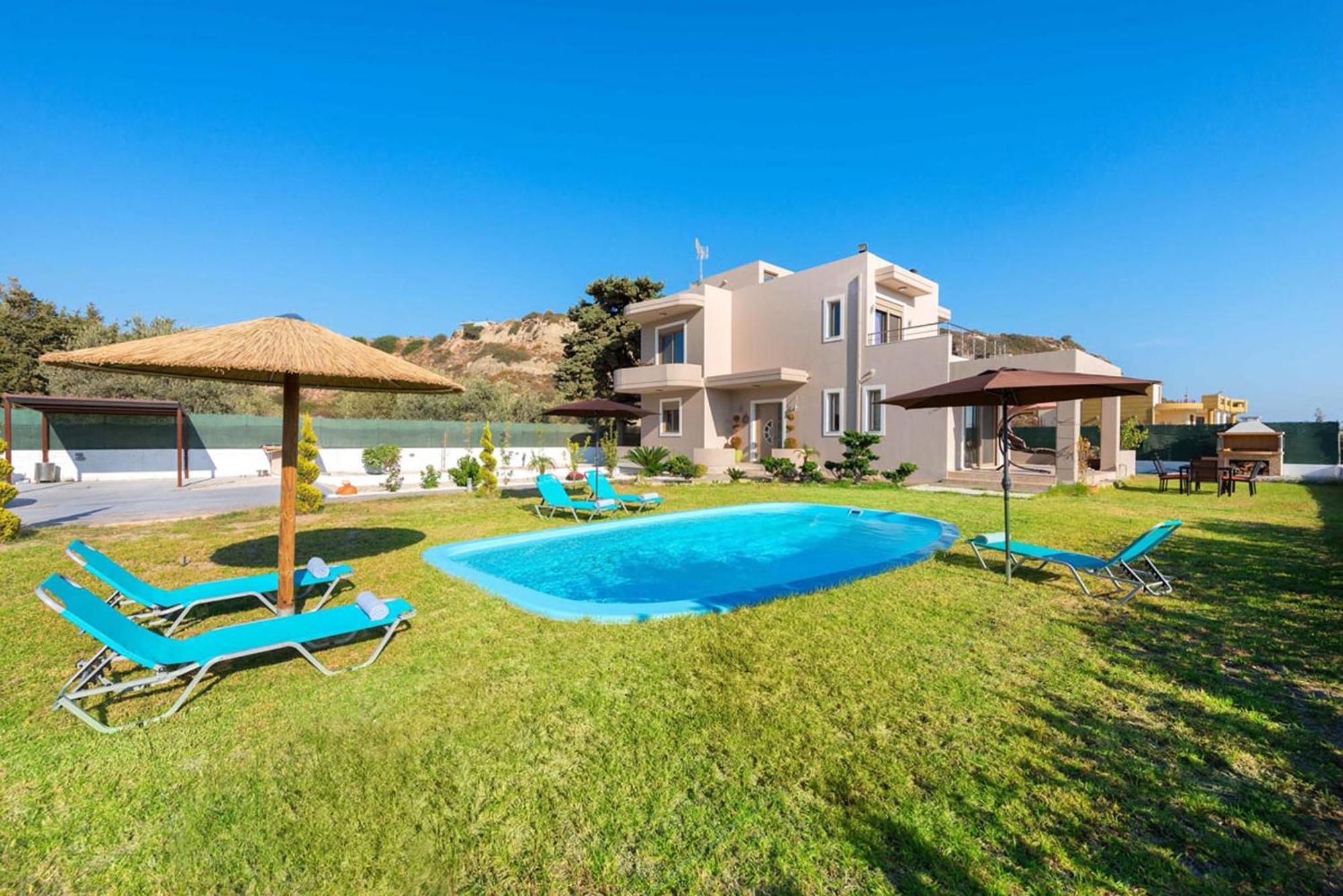 Aelia Luxury Apartment-With Swimming Pool Αφάντου