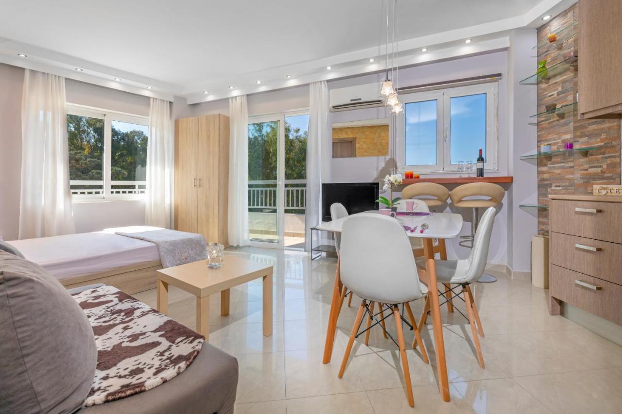 Apartmán 4. Sea View Luxury For 4 In Rhodes Centre!