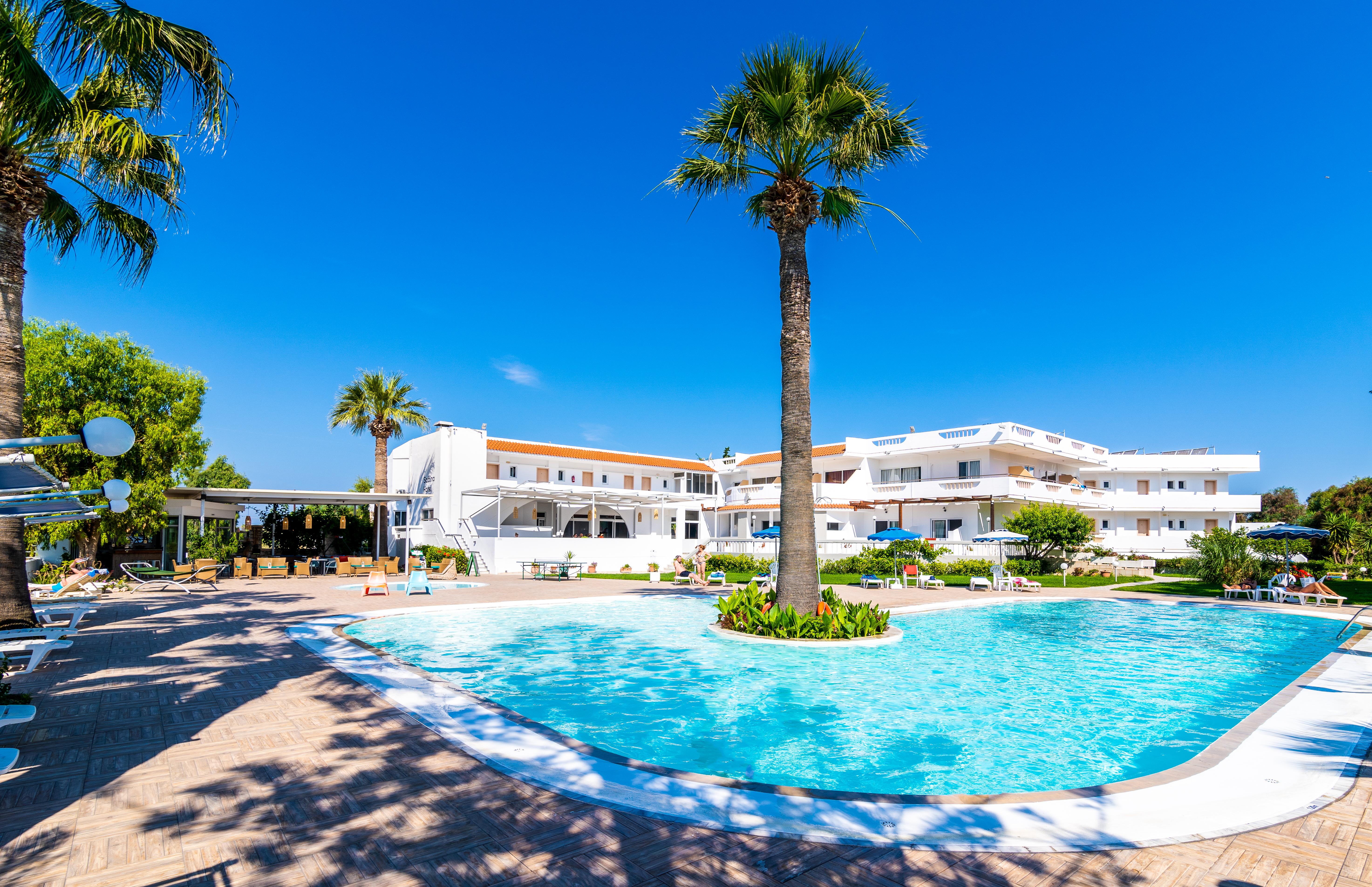 Hotel Sabina Theológos