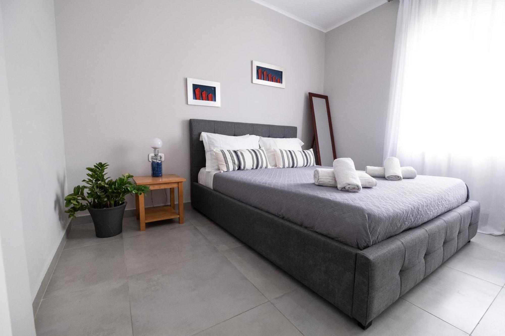 Διαμέρισμα Luxury Spacious In The Heart Of The *